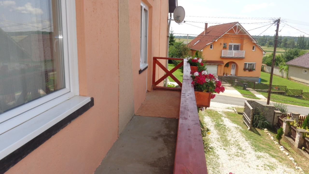 Katica Vendégház Aggtelek Exterior foto
